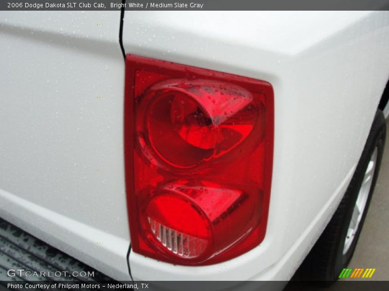 Bright White / Medium Slate Gray 2006 Dodge Dakota SLT Club Cab