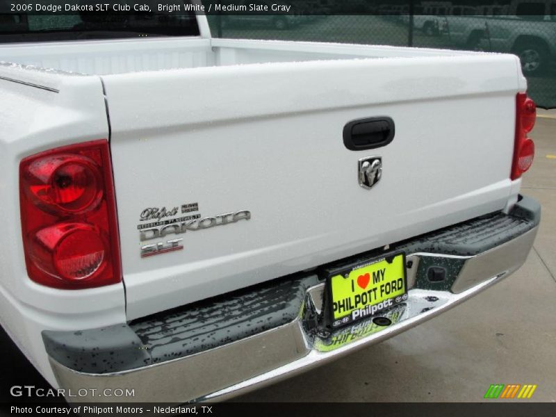 Bright White / Medium Slate Gray 2006 Dodge Dakota SLT Club Cab