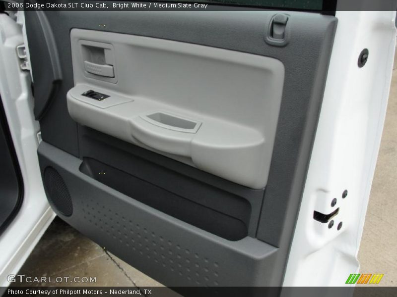 Bright White / Medium Slate Gray 2006 Dodge Dakota SLT Club Cab