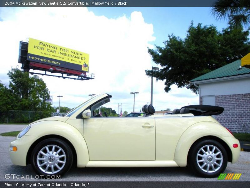 Mellow Yello / Black 2004 Volkswagen New Beetle GLS Convertible