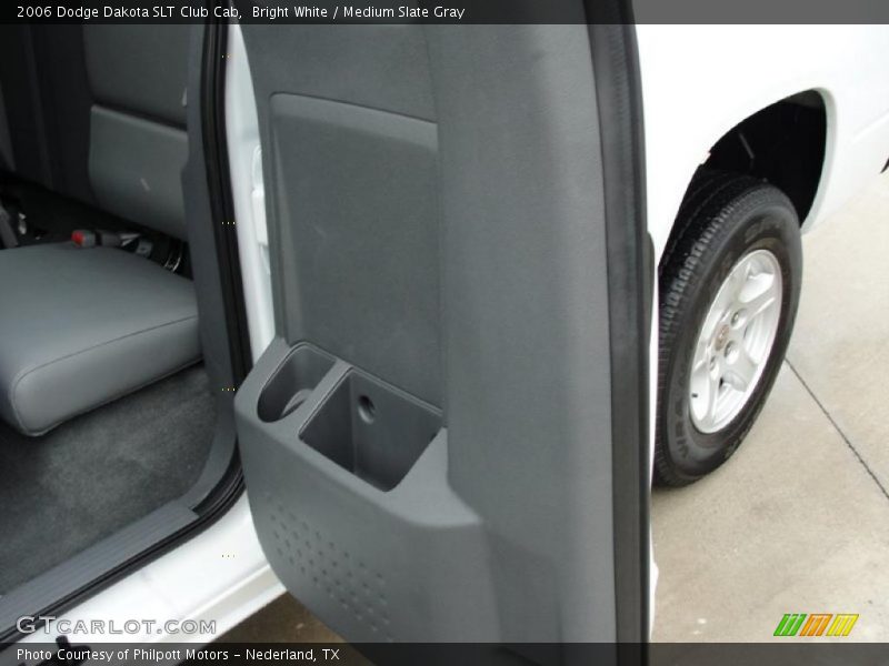 Bright White / Medium Slate Gray 2006 Dodge Dakota SLT Club Cab