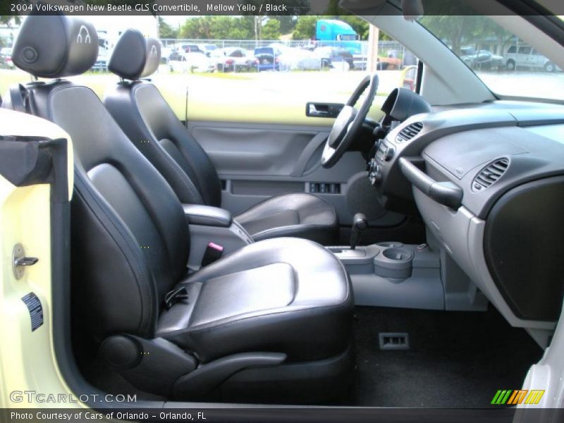 Mellow Yello / Black 2004 Volkswagen New Beetle GLS Convertible
