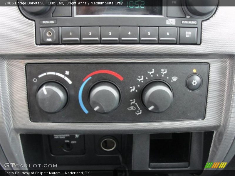 Bright White / Medium Slate Gray 2006 Dodge Dakota SLT Club Cab