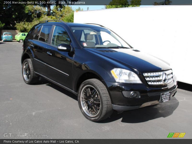 Black / Macadamia 2006 Mercedes-Benz ML 500 4Matic