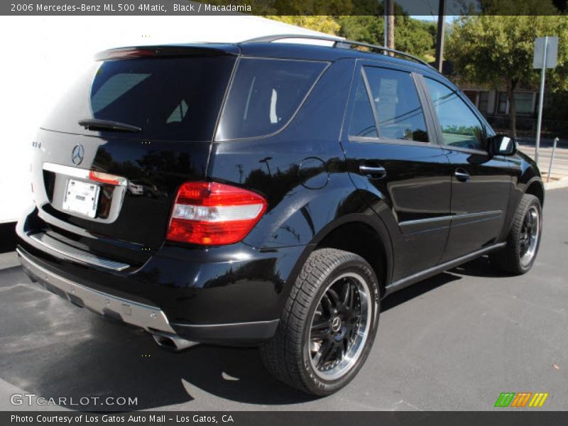 Black / Macadamia 2006 Mercedes-Benz ML 500 4Matic