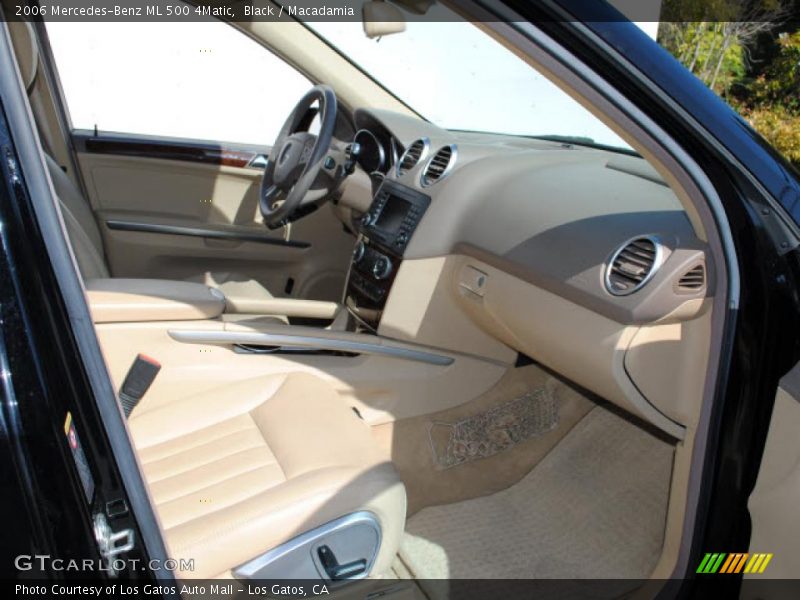 Black / Macadamia 2006 Mercedes-Benz ML 500 4Matic