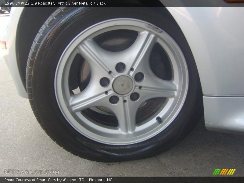 Arctic Silver Metallic / Black 1996 BMW Z3 1.9 Roadster