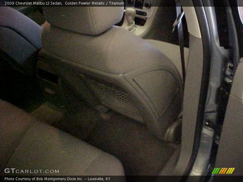 Golden Pewter Metallic / Titanium 2009 Chevrolet Malibu LS Sedan