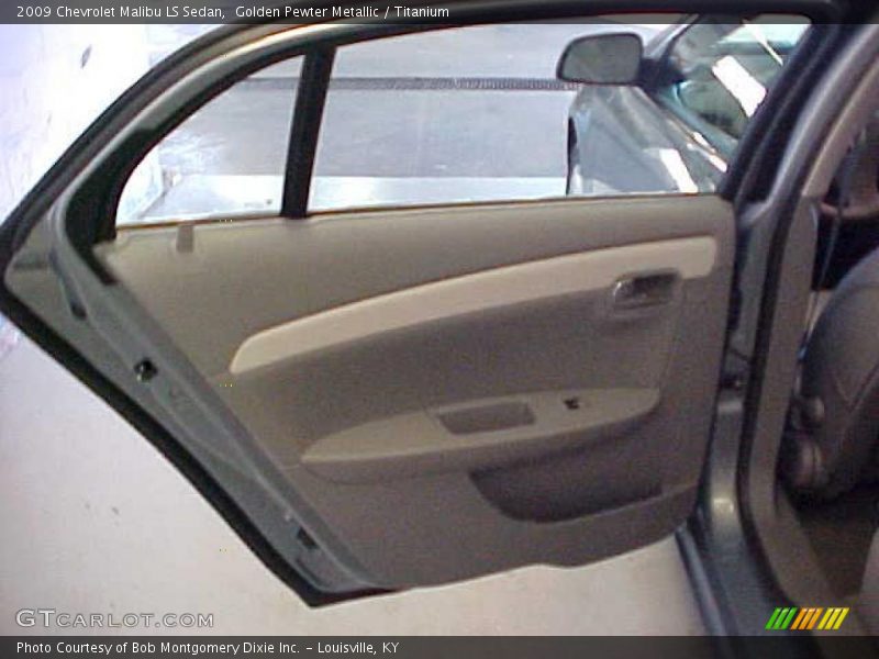 Golden Pewter Metallic / Titanium 2009 Chevrolet Malibu LS Sedan
