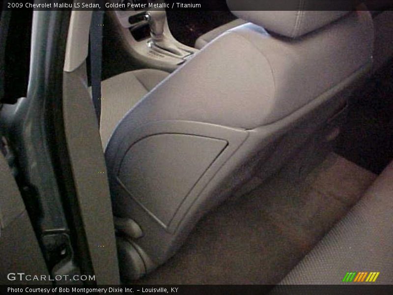 Golden Pewter Metallic / Titanium 2009 Chevrolet Malibu LS Sedan