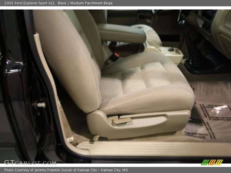 Black / Medium Parchment Beige 2003 Ford Explorer Sport XLS