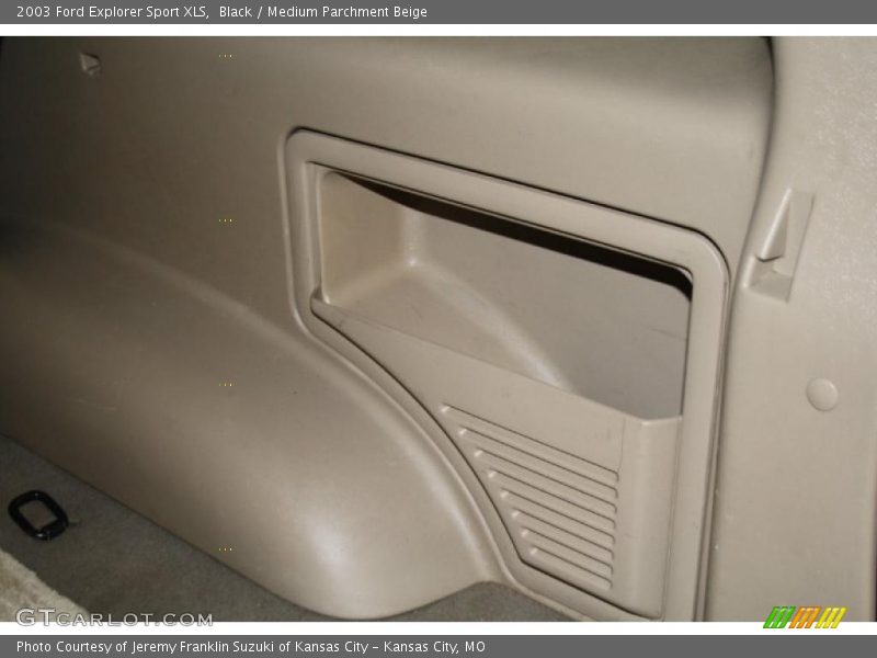 Black / Medium Parchment Beige 2003 Ford Explorer Sport XLS
