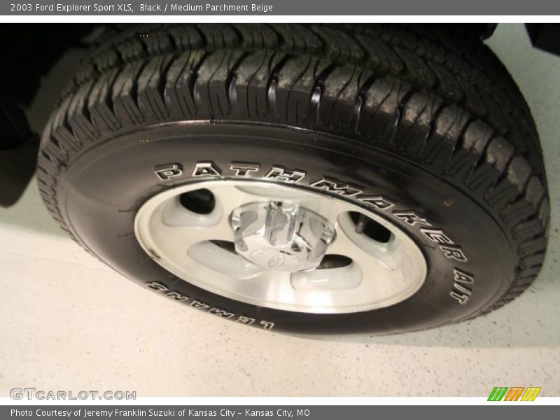 Black / Medium Parchment Beige 2003 Ford Explorer Sport XLS
