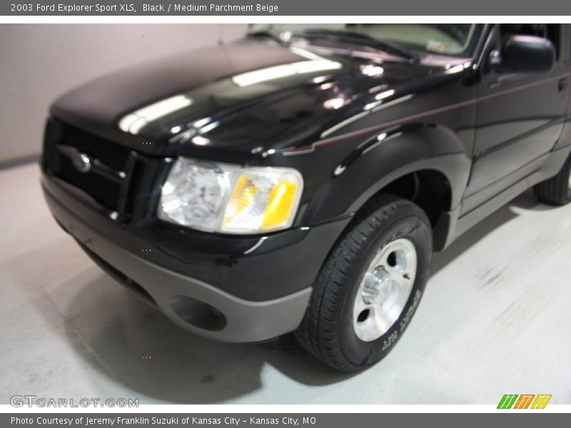 Black / Medium Parchment Beige 2003 Ford Explorer Sport XLS