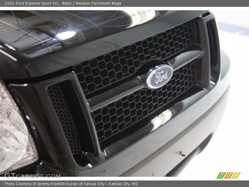 Black / Medium Parchment Beige 2003 Ford Explorer Sport XLS