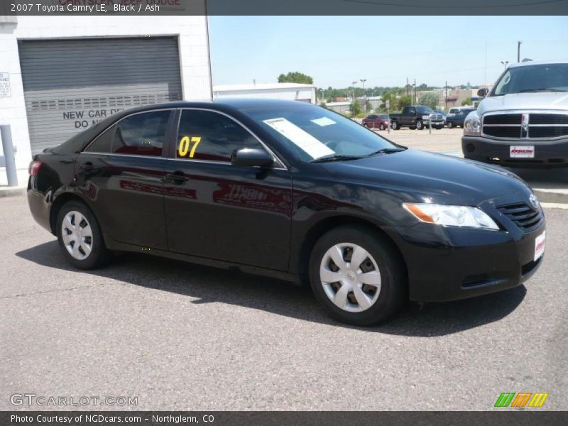 Black / Ash 2007 Toyota Camry LE