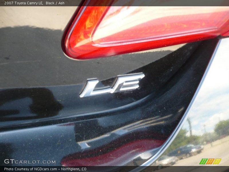 Black / Ash 2007 Toyota Camry LE