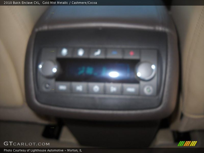 Gold Mist Metallic / Cashmere/Cocoa 2010 Buick Enclave CXL