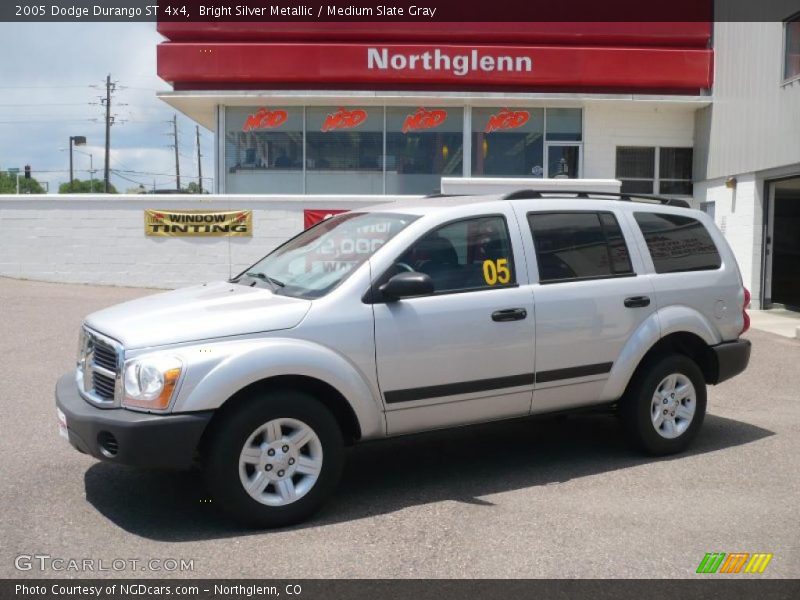 Bright Silver Metallic / Medium Slate Gray 2005 Dodge Durango ST 4x4