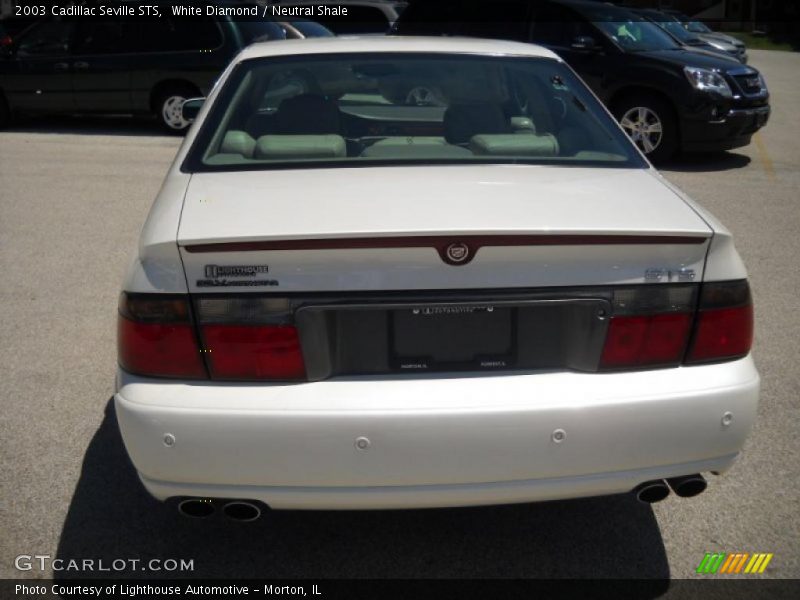 White Diamond / Neutral Shale 2003 Cadillac Seville STS