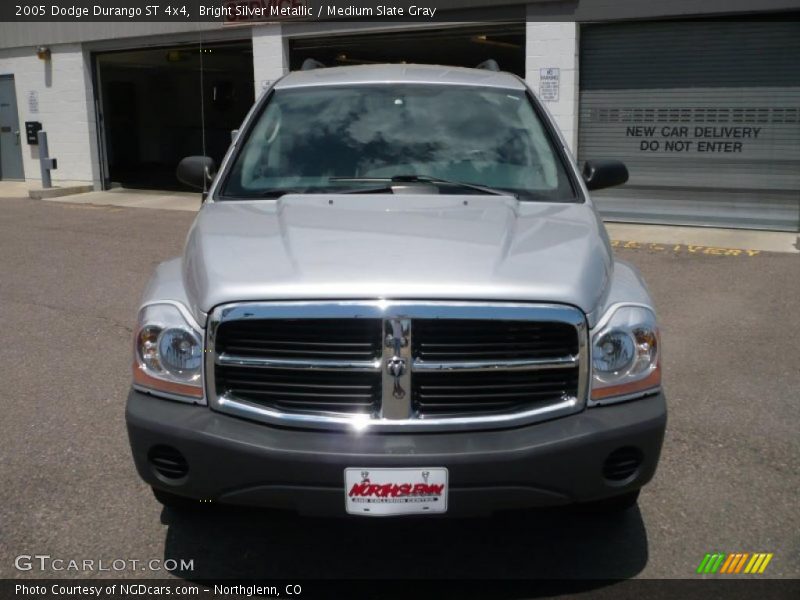 Bright Silver Metallic / Medium Slate Gray 2005 Dodge Durango ST 4x4