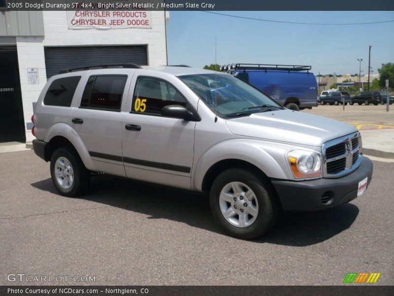 Bright Silver Metallic / Medium Slate Gray 2005 Dodge Durango ST 4x4