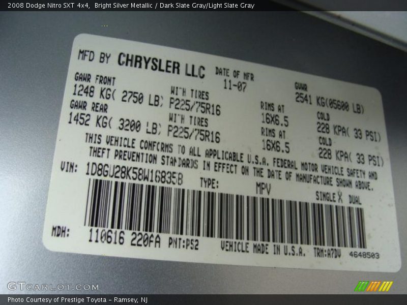 Bright Silver Metallic / Dark Slate Gray/Light Slate Gray 2008 Dodge Nitro SXT 4x4