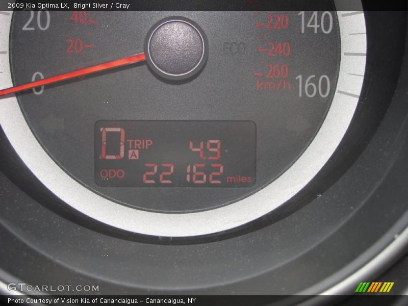 Bright Silver / Gray 2009 Kia Optima LX