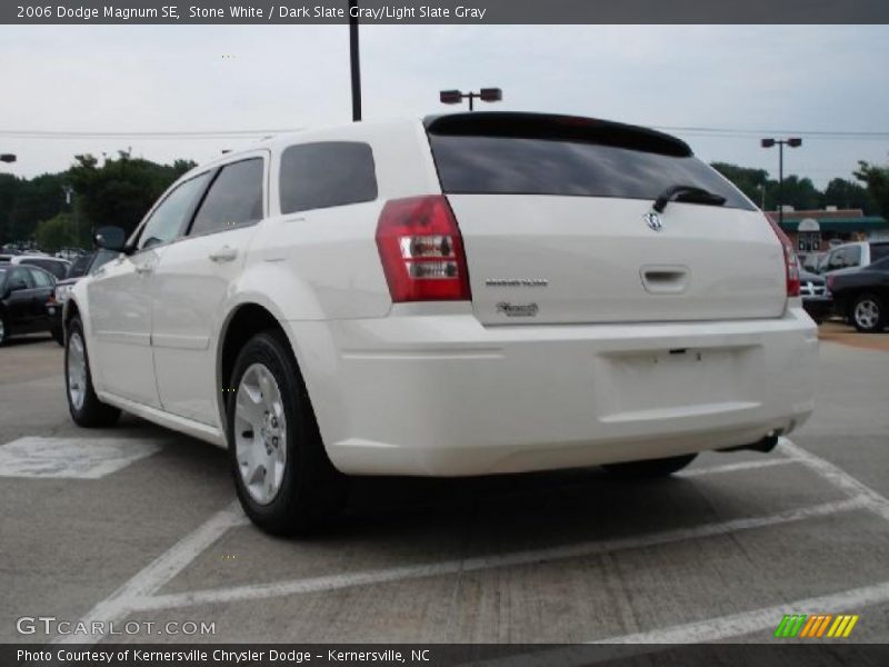 Stone White / Dark Slate Gray/Light Slate Gray 2006 Dodge Magnum SE