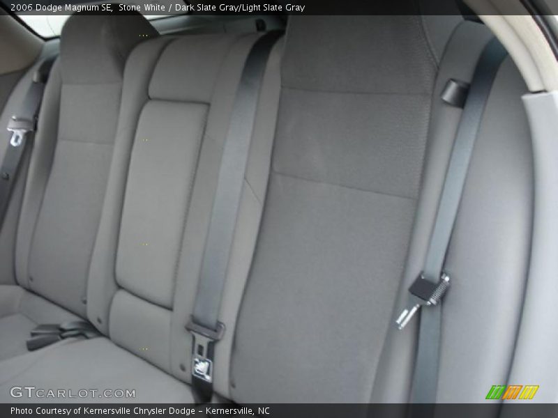 Stone White / Dark Slate Gray/Light Slate Gray 2006 Dodge Magnum SE