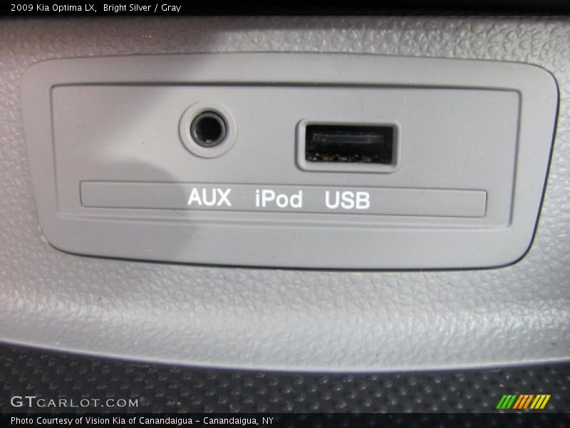 Bright Silver / Gray 2009 Kia Optima LX