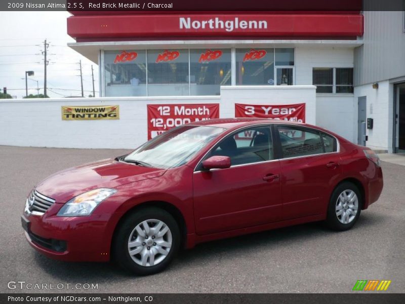 Red Brick Metallic / Charcoal 2009 Nissan Altima 2.5 S