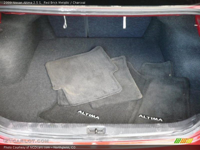 Red Brick Metallic / Charcoal 2009 Nissan Altima 2.5 S