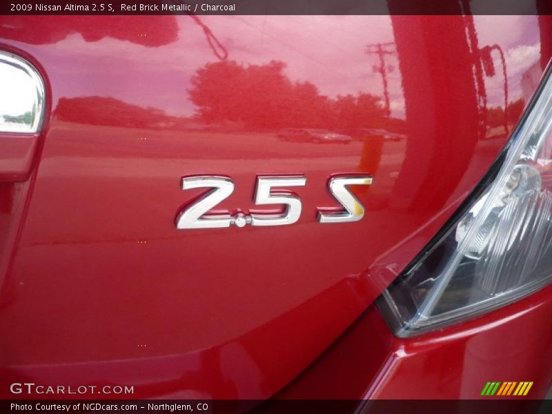 Red Brick Metallic / Charcoal 2009 Nissan Altima 2.5 S
