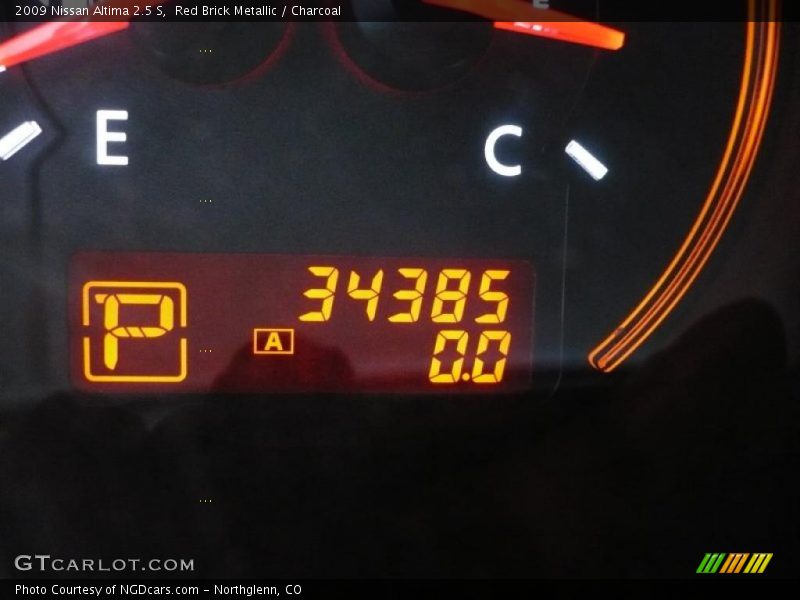 Red Brick Metallic / Charcoal 2009 Nissan Altima 2.5 S
