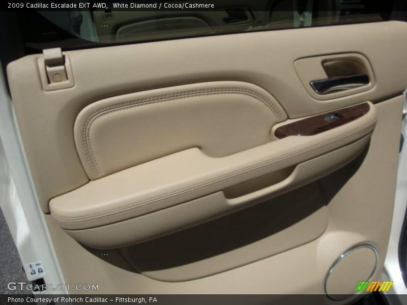 White Diamond / Cocoa/Cashmere 2009 Cadillac Escalade EXT AWD