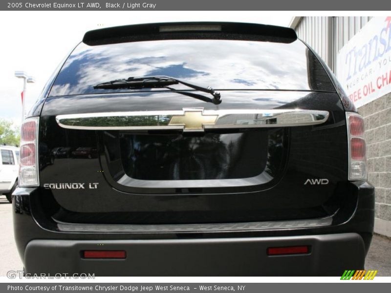 Black / Light Gray 2005 Chevrolet Equinox LT AWD