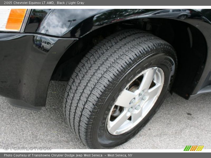 Black / Light Gray 2005 Chevrolet Equinox LT AWD