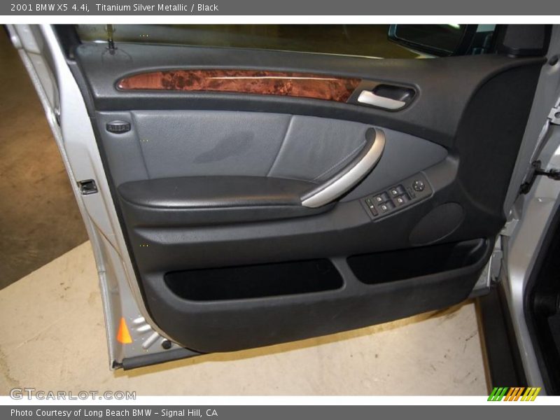 Titanium Silver Metallic / Black 2001 BMW X5 4.4i