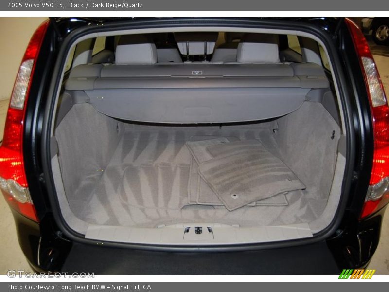 Black / Dark Beige/Quartz 2005 Volvo V50 T5