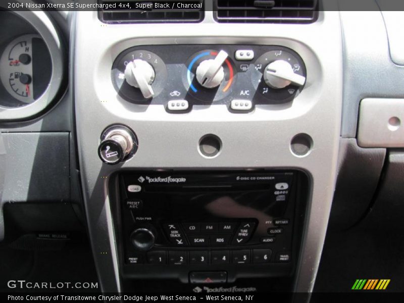Super Black / Charcoal 2004 Nissan Xterra SE Supercharged 4x4