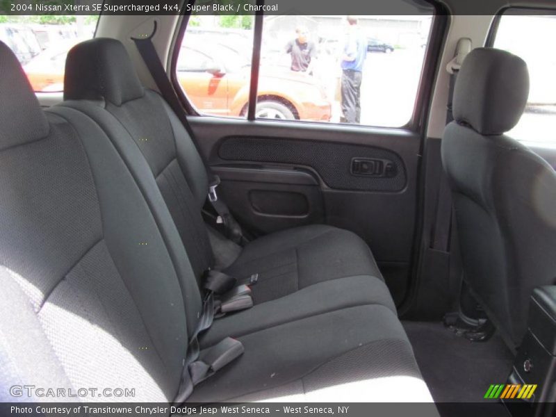 Super Black / Charcoal 2004 Nissan Xterra SE Supercharged 4x4