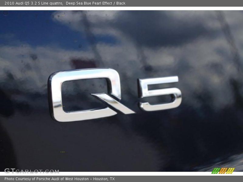 Deep Sea Blue Pearl Effect / Black 2010 Audi Q5 3.2 S Line quattro