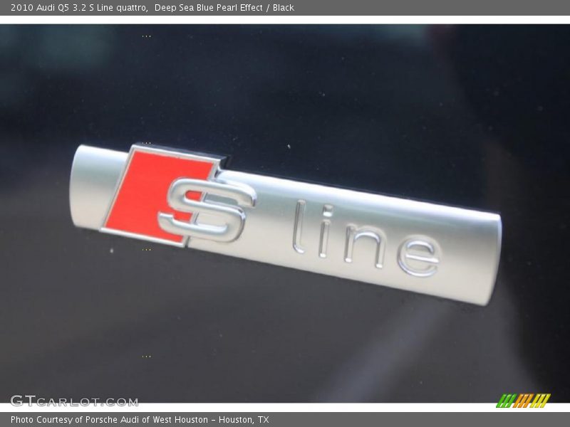 Deep Sea Blue Pearl Effect / Black 2010 Audi Q5 3.2 S Line quattro