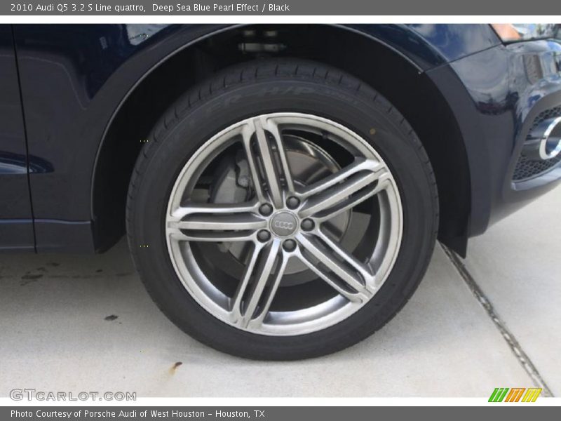 Deep Sea Blue Pearl Effect / Black 2010 Audi Q5 3.2 S Line quattro