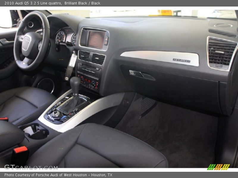 Brilliant Black / Black 2010 Audi Q5 3.2 S Line quattro