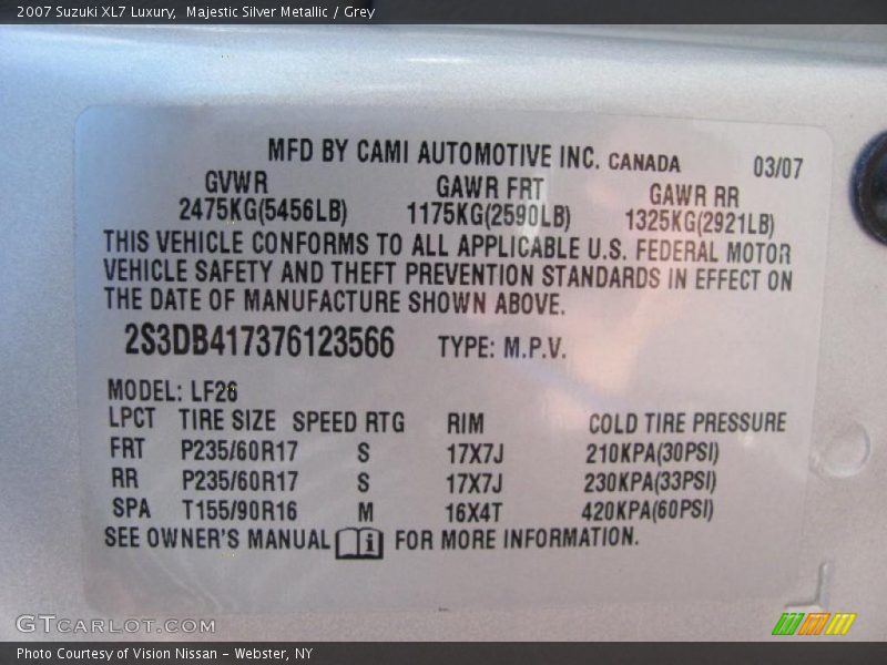 Majestic Silver Metallic / Grey 2007 Suzuki XL7 Luxury
