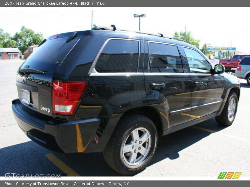 Black / Khaki 2007 Jeep Grand Cherokee Laredo 4x4