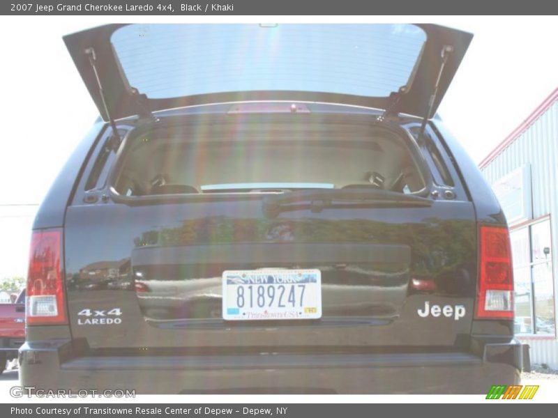Black / Khaki 2007 Jeep Grand Cherokee Laredo 4x4