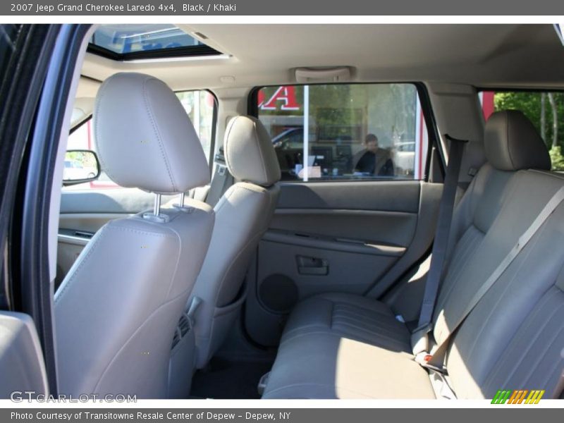 Black / Khaki 2007 Jeep Grand Cherokee Laredo 4x4